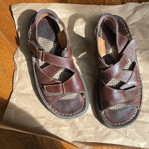 Vintage Leather Sandals - Picture 3 of 3